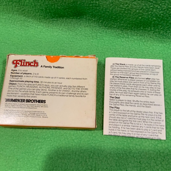 1983 Parker Brothers Flinch Card Game - Picture 2 of 2